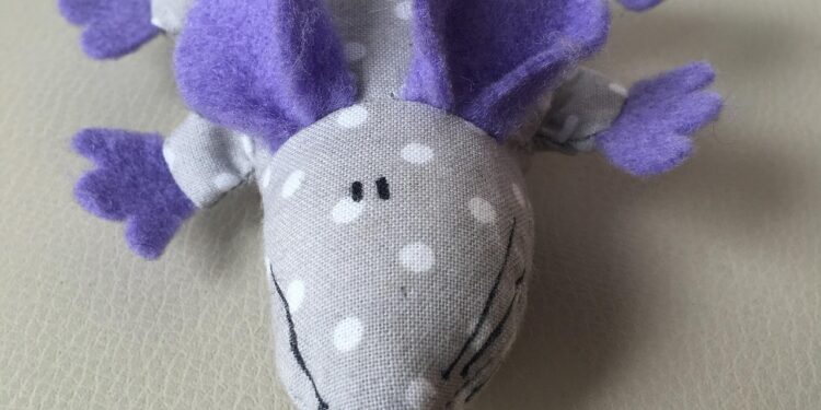 DIY Cat Toys Easy: Fun and Simple Projects for Your Furry Friend